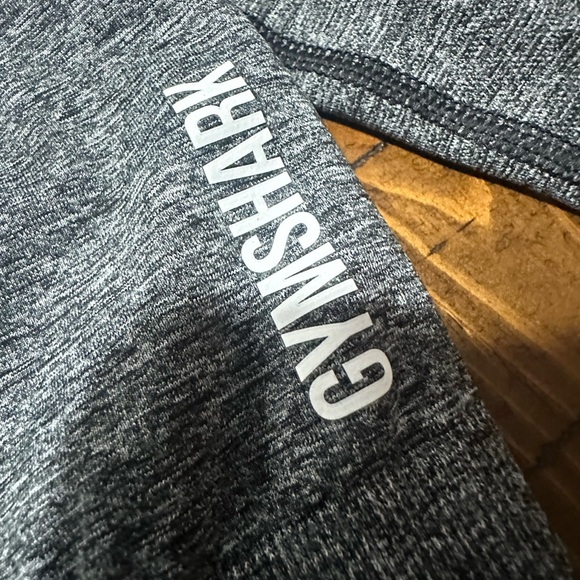 Gymshark Gray Fitted Long Sleeve Crop Top NWOT - Picture 4 of 6